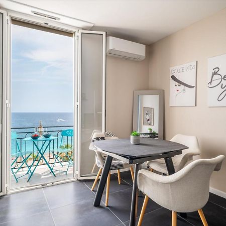 ニースLe Balcon De La Baie Des Angesアパートメント エクステリア 写真